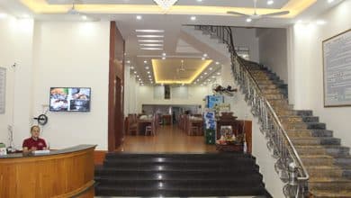 Khu vực lễ tân nằm ngay sảnh đi vào