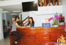 Quầy lễ tân